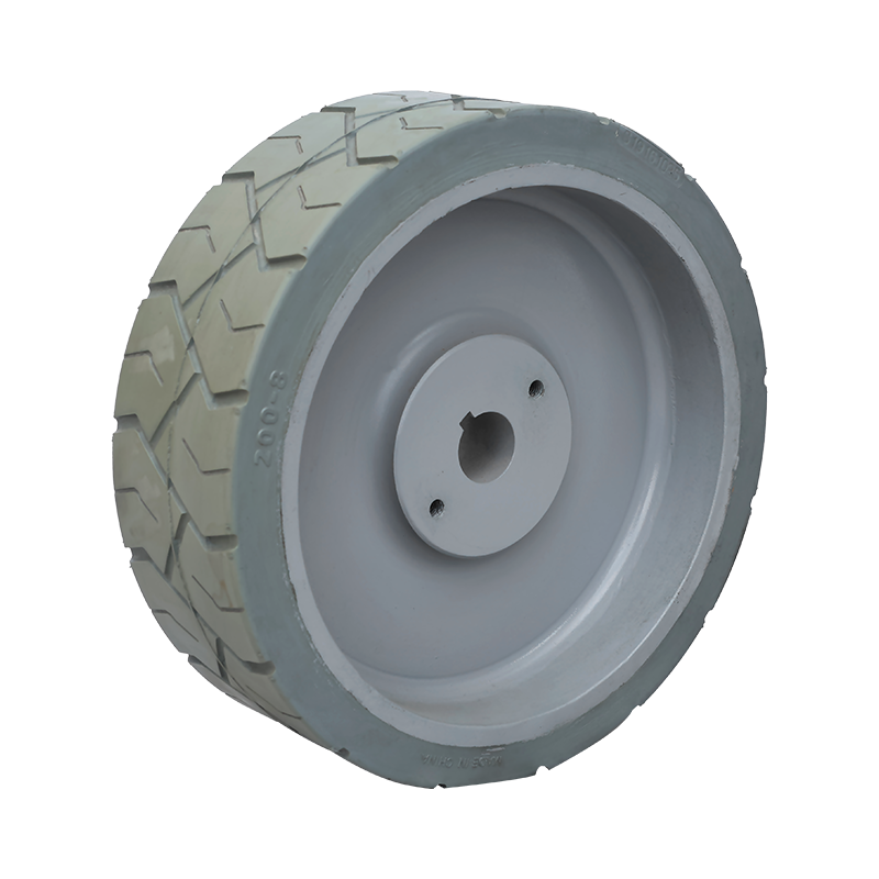 Scissor lift tires